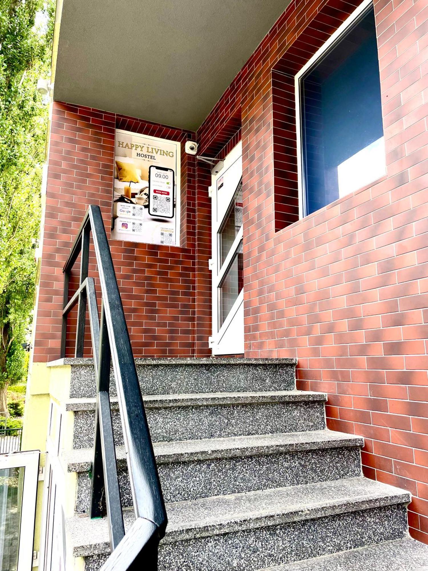 Happy Living Hostel Wroclaw Exterior photo